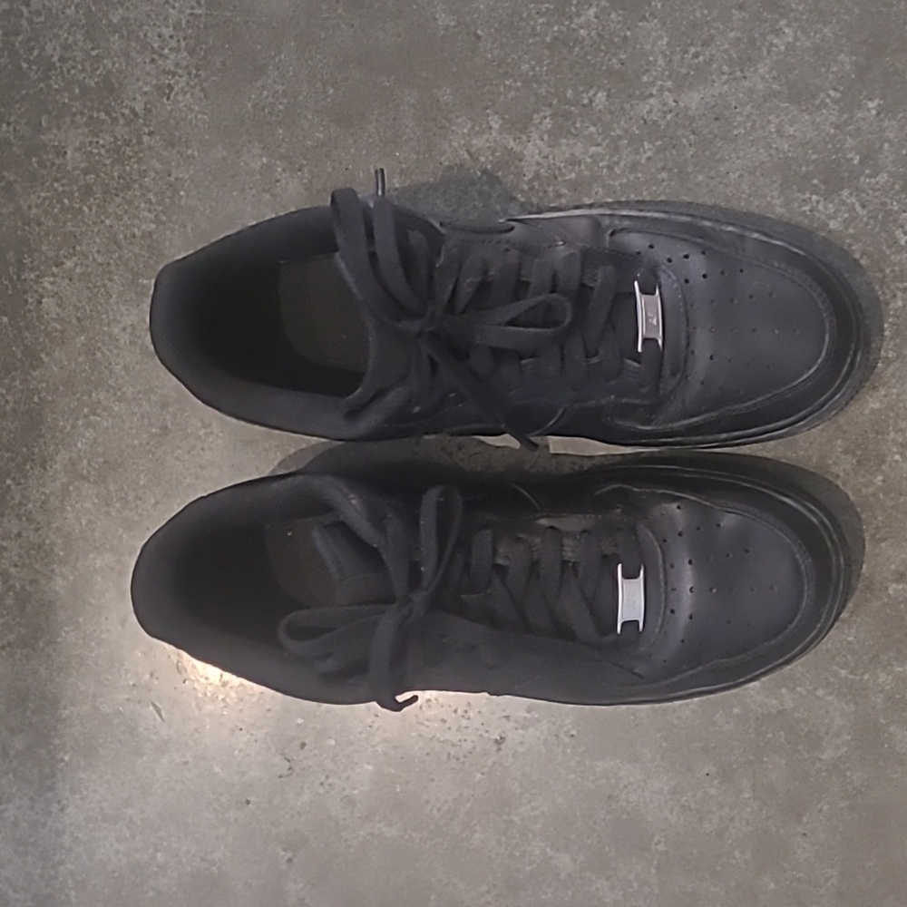 NIKE AIR FORCE 1s LOW TRIPLE BLACK SNEAKERS - Picture 2 of 11